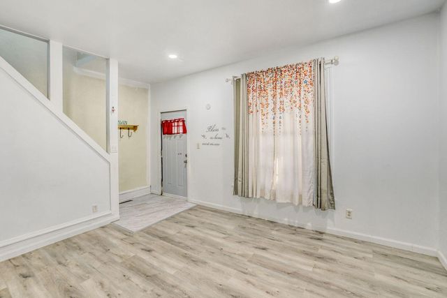 2620 13th Avenue S, Minneapolis, MN 55407