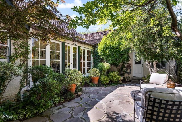 508 S Santa Anita Avenue, Pasadena, CA 91107