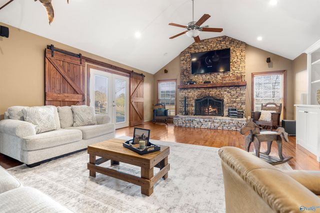 9890 County Road 103, Mentone, AL 35984