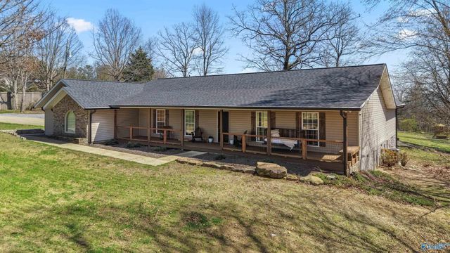 9890 County Road 103, Mentone, AL 35984