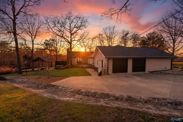9890 County Road 103, Mentone, AL 35984