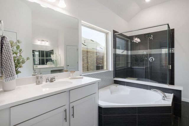 2328 Clear Pond VW, Leander, TX 78641