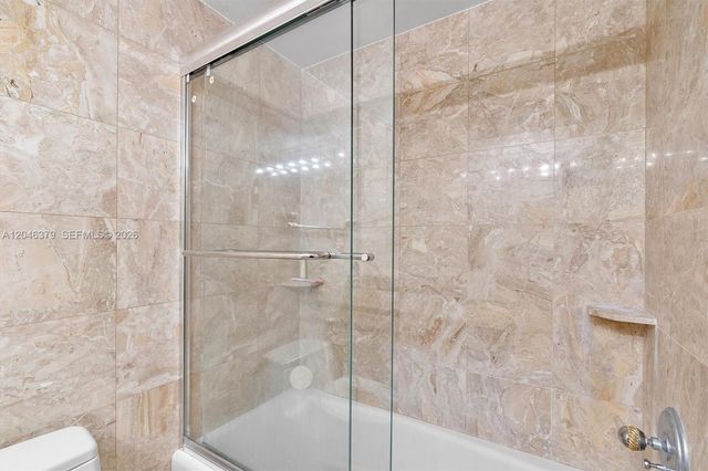 18031 Biscayne Boulevard 1401, Aventura, FL 33160