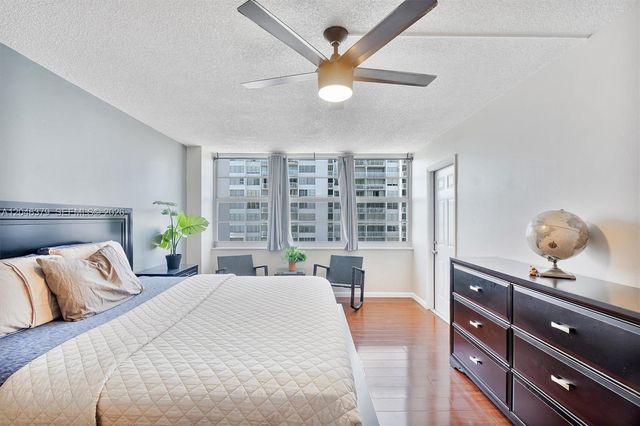 18031 Biscayne Boulevard 1401, Aventura, FL 33160