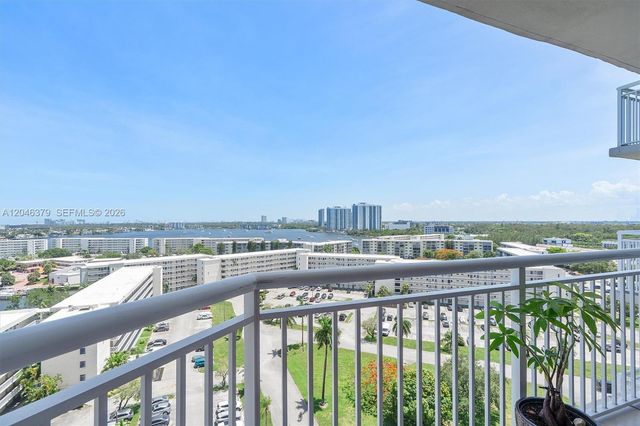 18031 Biscayne Boulevard 1401, Aventura, FL 33160