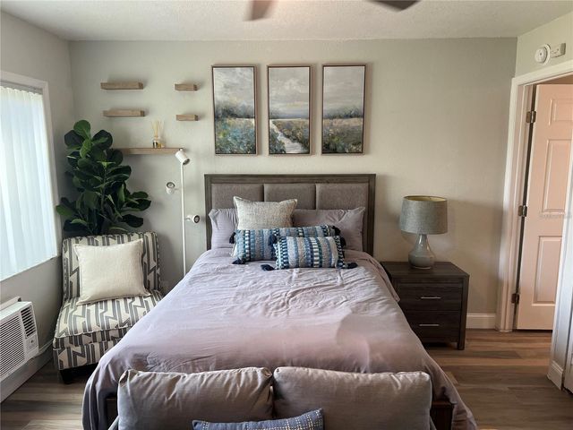 4141 DOLPHIN DRIVE 4141, Tampa, FL 33617