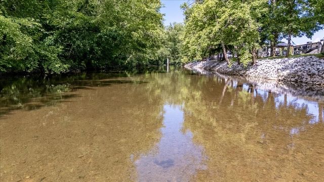 194 Creekside Ln, Westpoint, TN 38486