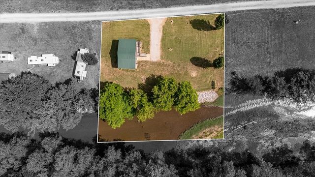 194 Creekside Ln, Westpoint, TN 38486