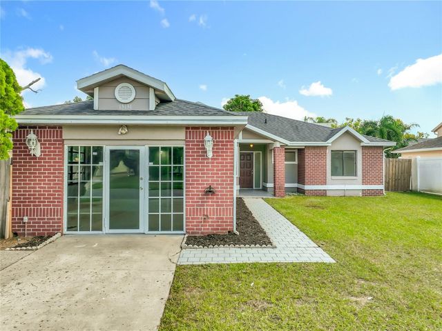 13131 LOS ANGELES WOODS LN LANE, Orlando, FL 32824