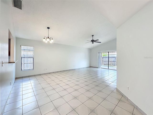 13131 LOS ANGELES WOODS LN LANE, Orlando, FL 32824