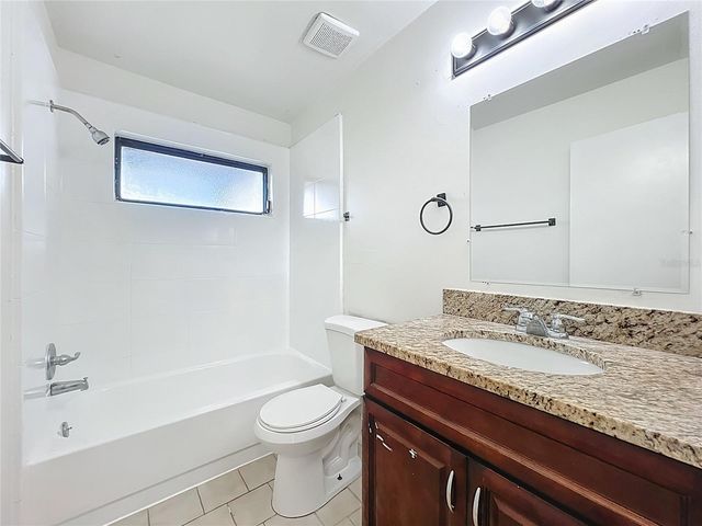 13131 LOS ANGELES WOODS LN LANE, Orlando, FL 32824