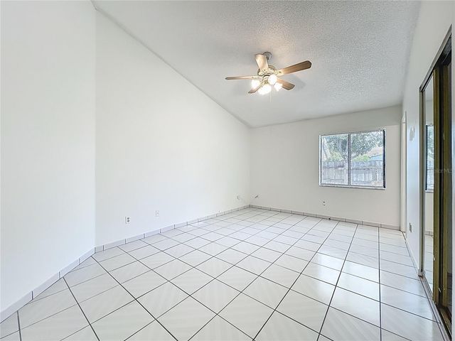 13131 LOS ANGELES WOODS LN LANE, Orlando, FL 32824
