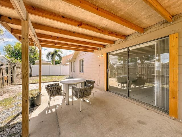 13131 LOS ANGELES WOODS LN LANE, Orlando, FL 32824
