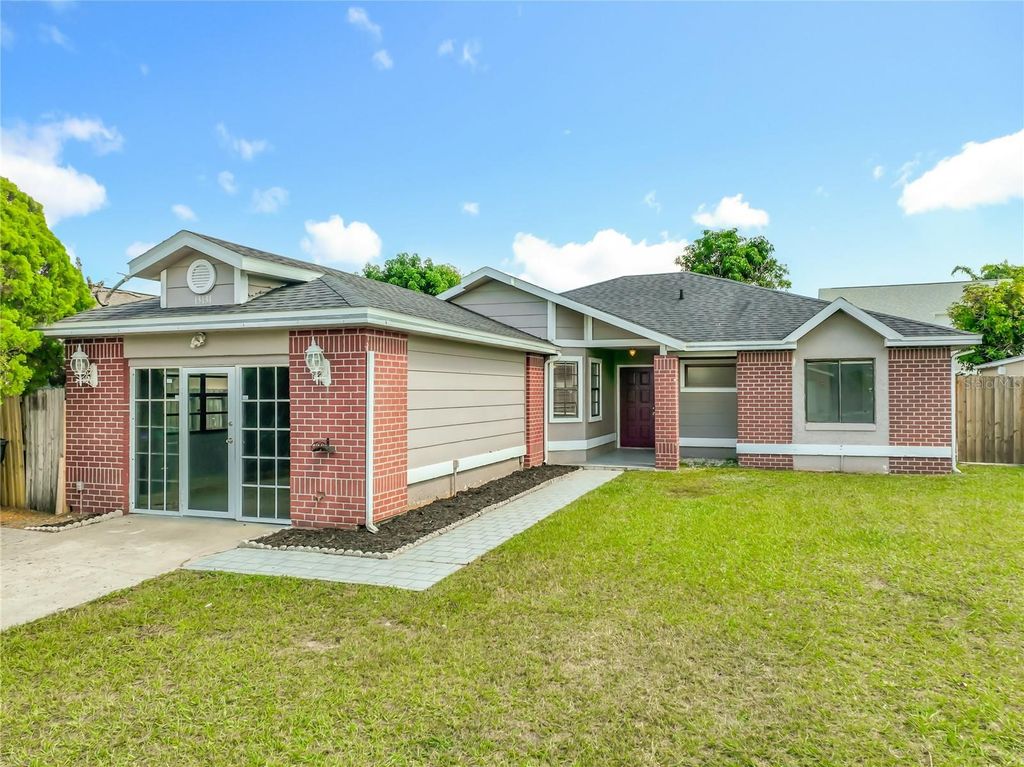 13131 LOS ANGELES WOODS LN LANE, Orlando, FL 32824