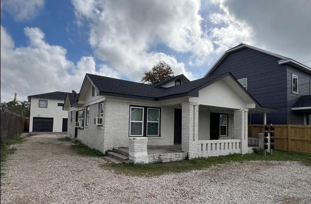11 Norwood Street 4, Houston, TX 77011