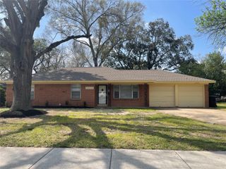 2015 Wycliffe Drive, Houston, TX 77043