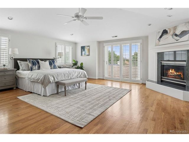 321 Monroe St, Denver, CO 80206