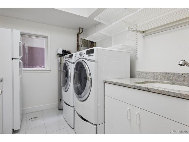 321 Monroe St, Denver, CO 80206