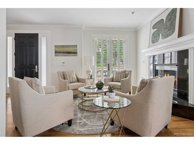 321 Monroe St, Denver, CO 80206