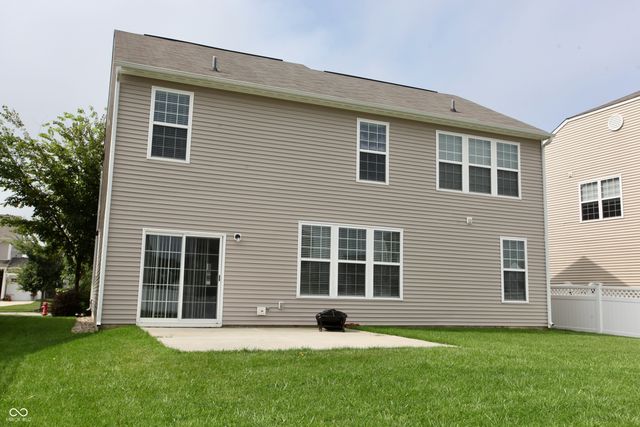 6660 Harvest Moon Lane, Whitestown, IN 46075
