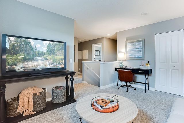 612 Goldenrod Trail, Waconia, MN 55387