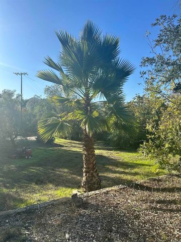 2758 Kauana Loa, Escondido, CA 92029