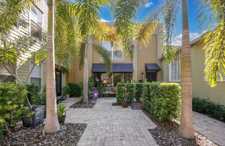901 E PINE STREET 2, Orlando, FL 32801