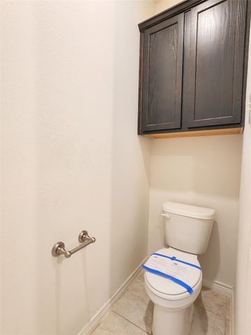 2124 Hobby Drive, Forney, TX 75126