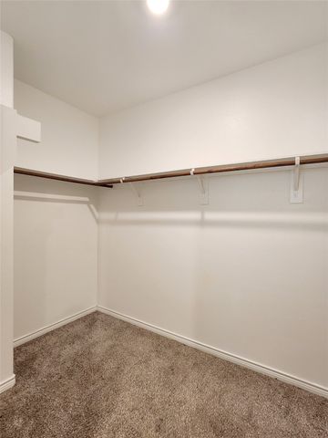 2124 Hobby Drive, Forney, TX 75126