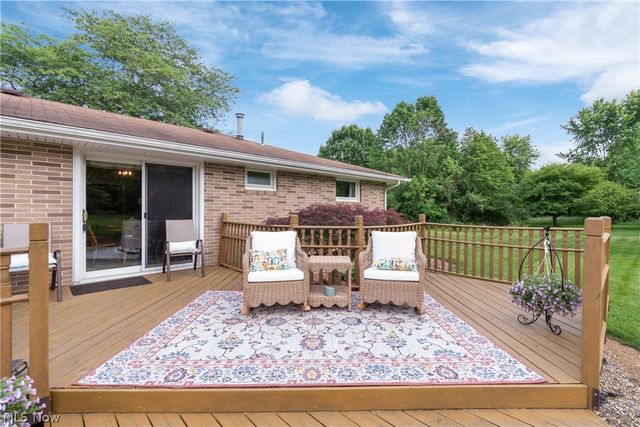 1461 Deermont Avenue SW, Massillon, OH 44647