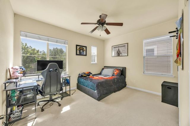 1046 Smith Way, Folsom, CA 95630