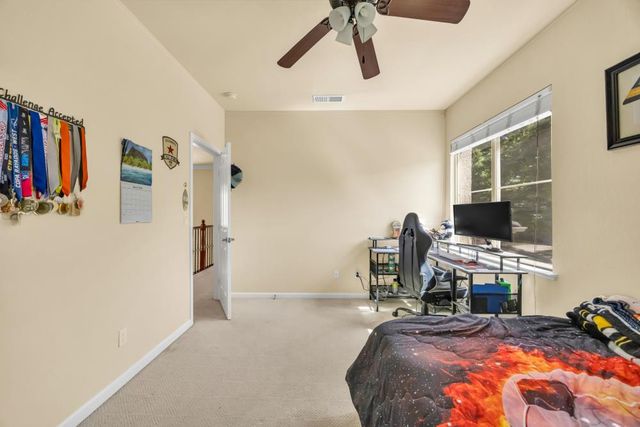 1046 Smith Way, Folsom, CA 95630