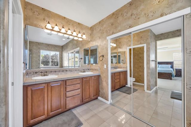 1046 Smith Way, Folsom, CA 95630