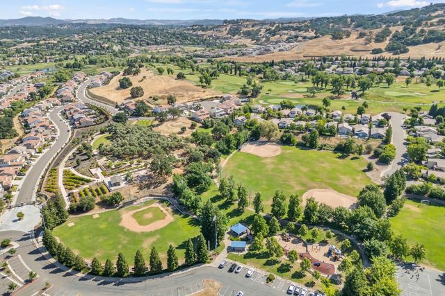 1046 Smith Way, Folsom, CA 95630