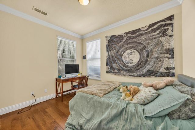 1046 Smith Way, Folsom, CA 95630