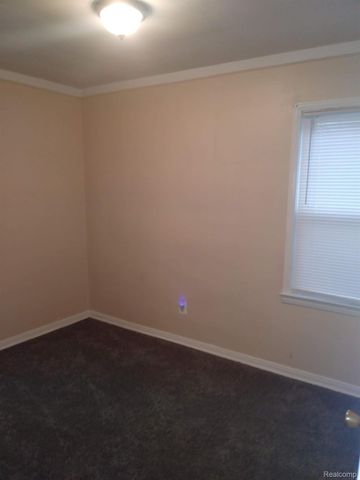 9250 PLAINVIEW, Detroit, MI 48228