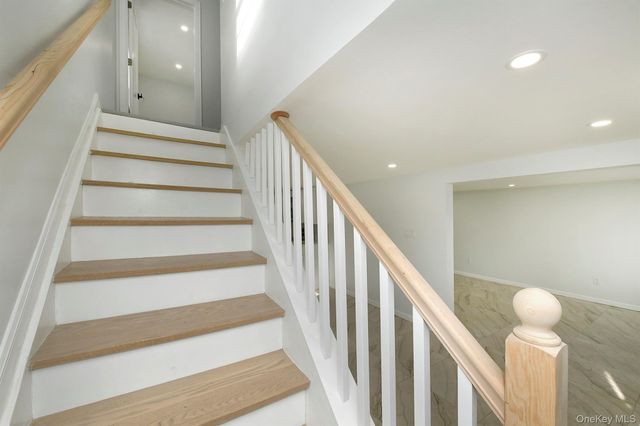 45 Crown Avenue, Huntington, NY 11743