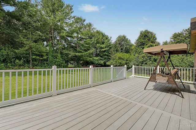 8085 Quail Meadow Lane, West Chester, OH 45069