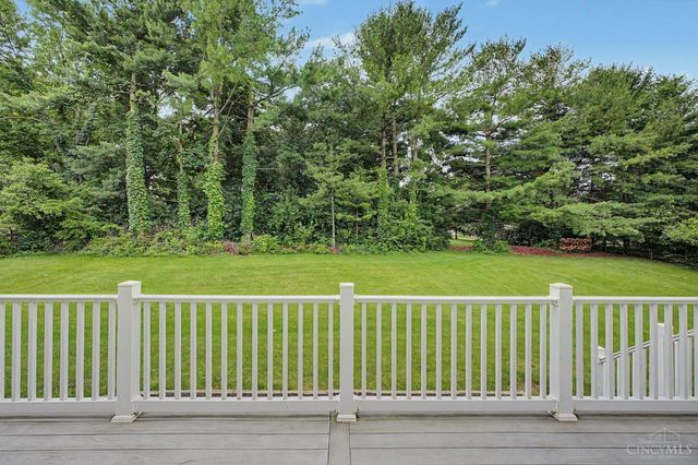 8085 Quail Meadow Lane, West Chester, OH 45069