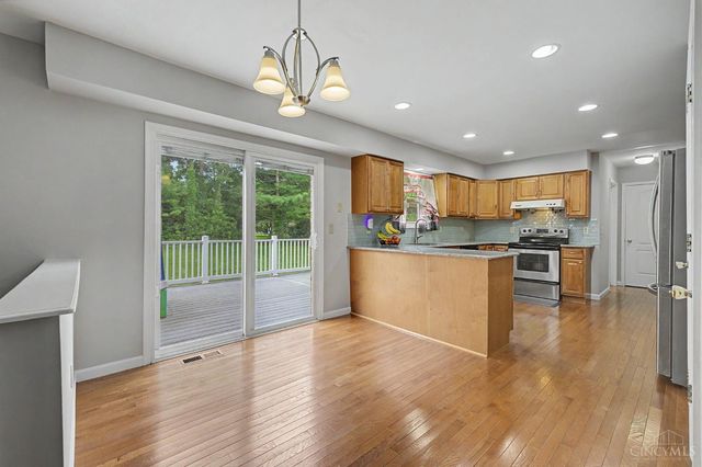 8085 Quail Meadow Lane, West Chester, OH 45069