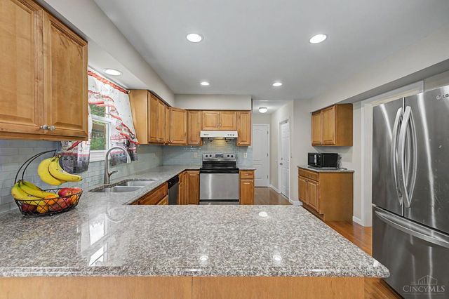8085 Quail Meadow Lane, West Chester, OH 45069
