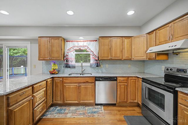 8085 Quail Meadow Lane, West Chester, OH 45069
