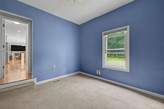 8085 Quail Meadow Lane, West Chester, OH 45069