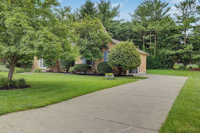 8085 Quail Meadow Lane, West Chester, OH 45069