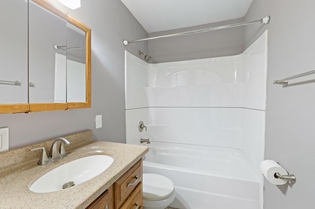 4060 E Freedom Circle, Ooltewah, TN 37363