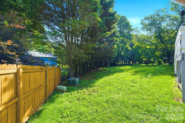 4548 Tree Haven Court, Gastonia, NC 28056