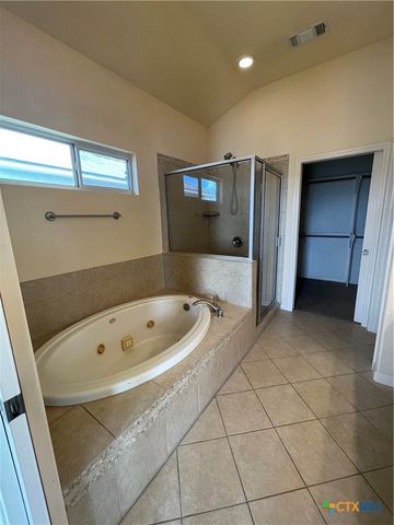 1489 Lavaca, Canyon Lake, TX 78133