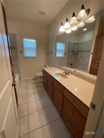 1489 Lavaca, Canyon Lake, TX 78133