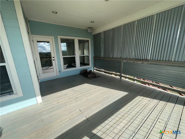 1489 Lavaca, Canyon Lake, TX 78133