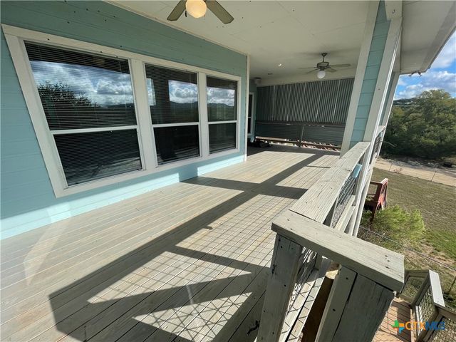 1489 Lavaca, Canyon Lake, TX 78133